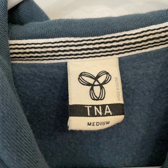 TNA Aritzia zip up sweatshirt - Picture 4 of 4